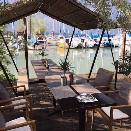 In - Balaton 35466 Siófok