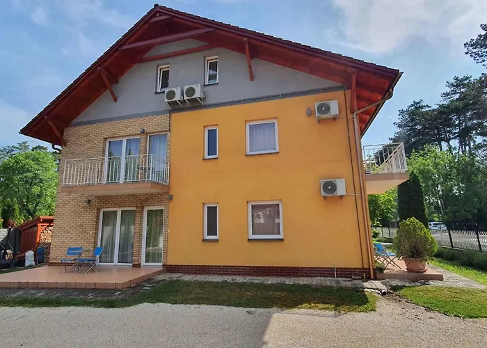 In - Balaton 35466 *